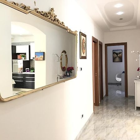 Supera Napoli Apartment Екстер'єр фото