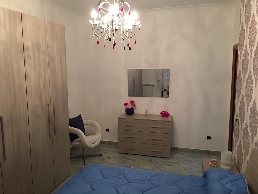 Supera Napoli Apartment Екстер'єр фото