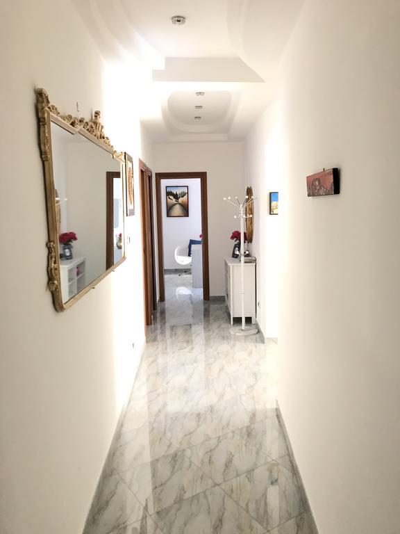 Supera Napoli Apartment Екстер'єр фото