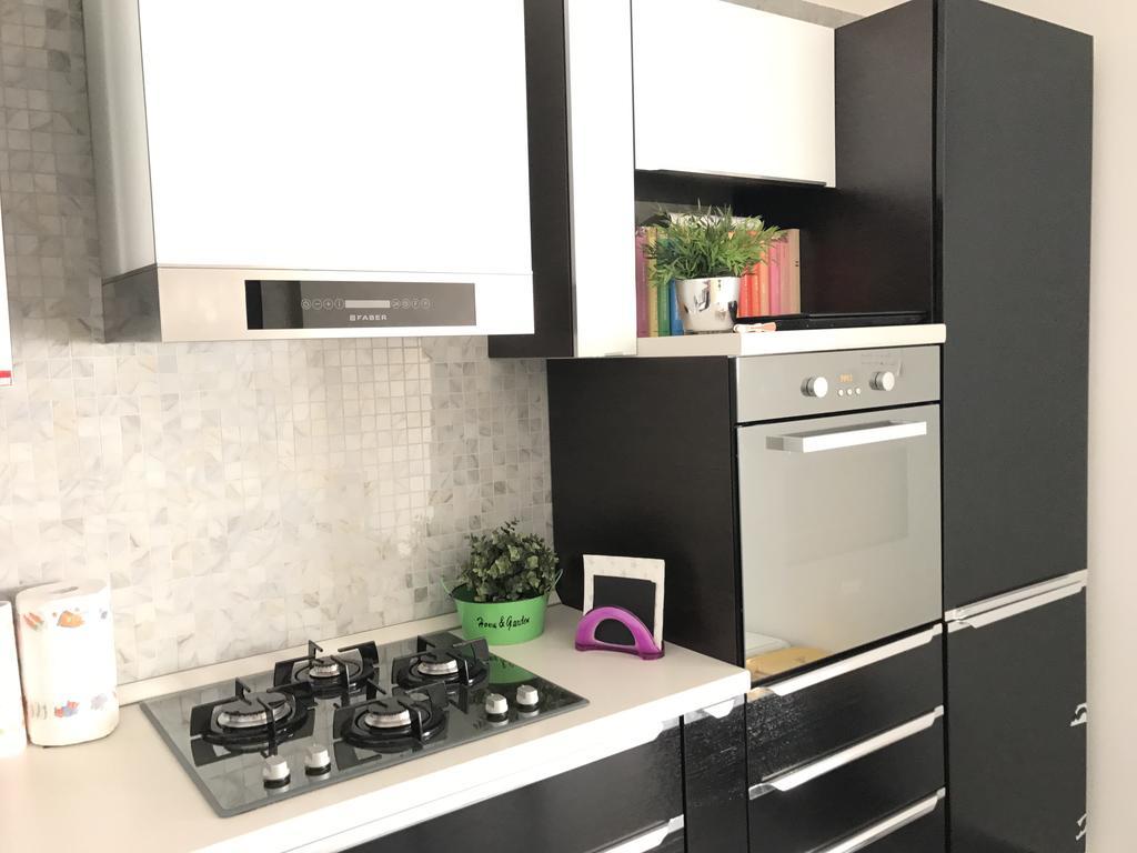 Supera Napoli Apartment Екстер'єр фото