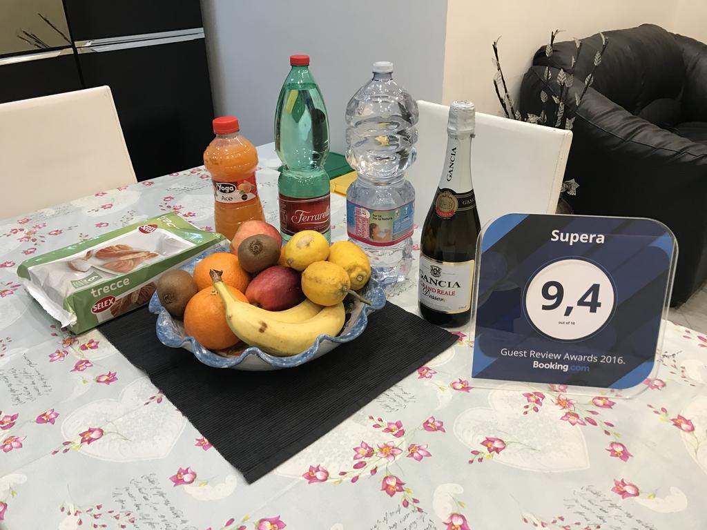 Supera Napoli Apartment Екстер'єр фото
